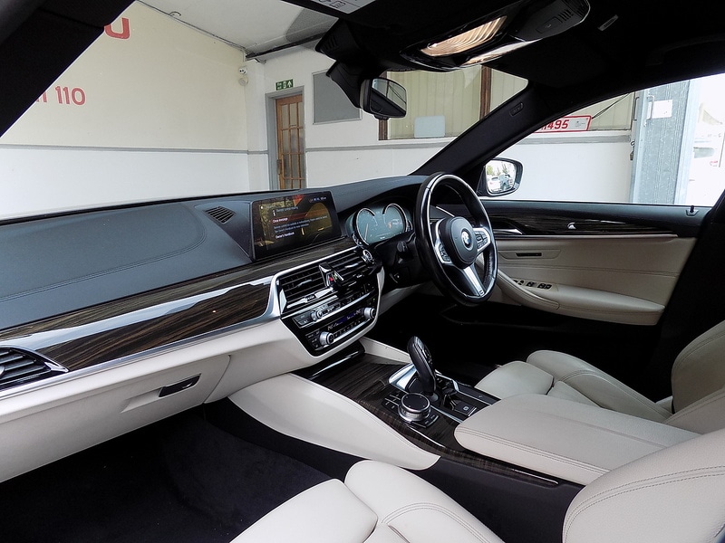 Used BMW 5 Series 2018 for sale - 76766411: Photo 33