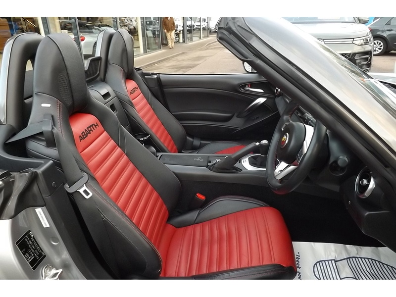Used Abarth 124 Spider 2018 for sale - 77129148: Photo 23