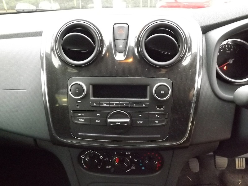 Used Dacia Sandero 2019 for sale - 77328804: Photo 15