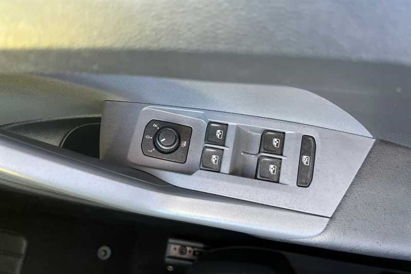 Used Volkswagen T-Cross 2021 for sale - 77972105: Photo 18