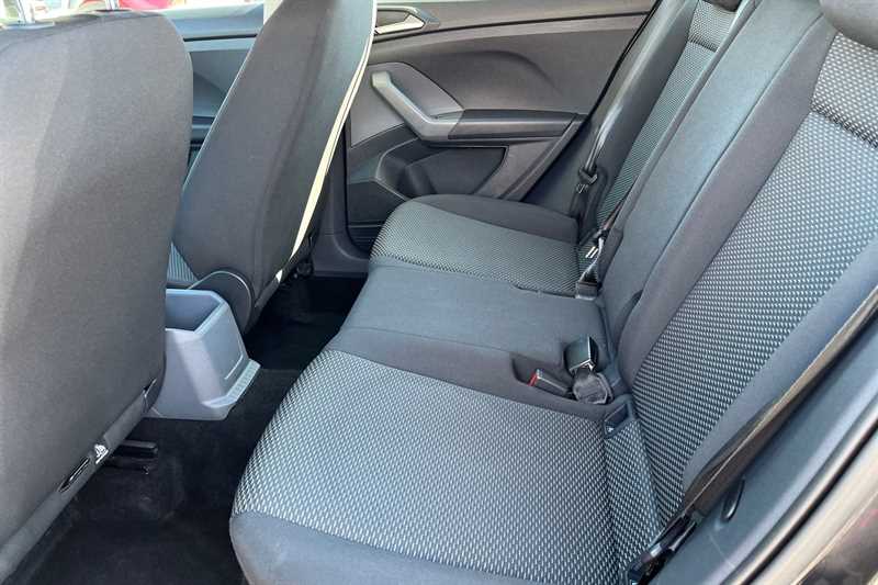 Used Volkswagen T-Cross 2021 for sale - 77972105: Photo 24