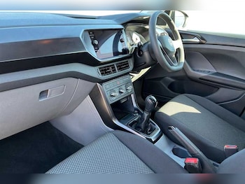 Used Volkswagen T-Cross 2021 for sale - 77972105: Photo