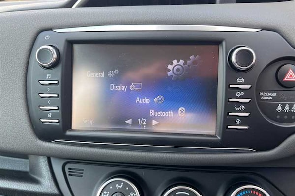 Used Toyota Yaris 2018 for sale - 75379055: Photo 15