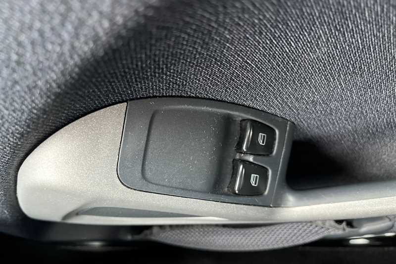 Used smart fortwo 2014 for sale - 76668408: Photo 15