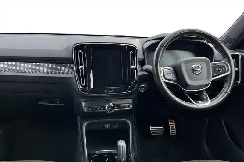 Used Volvo XC40 2020 for sale - 77885617: Photo 4