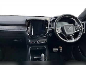 Used Volvo XC40 2020 for sale - 77885617: Photo