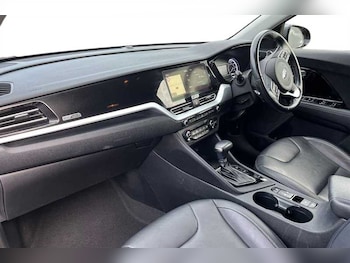 Used Kia Niro 2019 for sale - 77239650: Photo