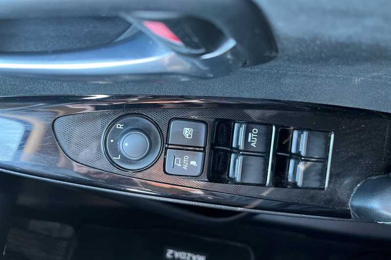 Used Mazda Mazda2 for sale - 77660634: Photo 18