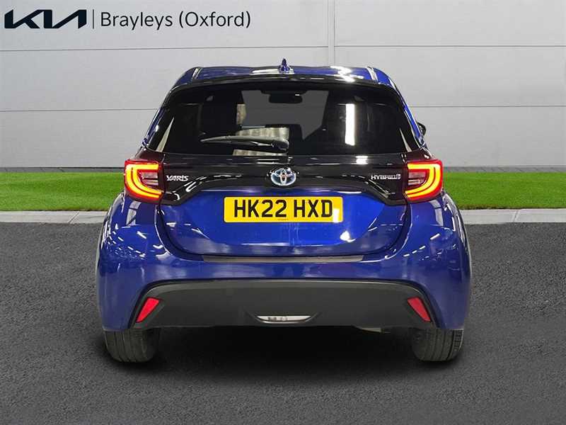 Used Toyota Yaris 2022 for sale - 77627732: Photo 4