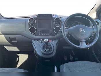 Used Citroen Berlingo 2018 for sale - 75735151: Photo