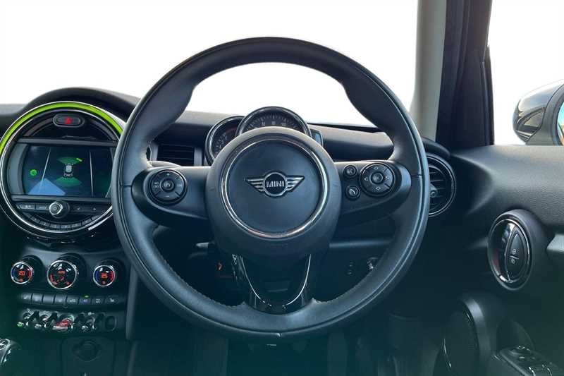 Used MINI Hatch 2020 for sale - 77010692: Photo 13