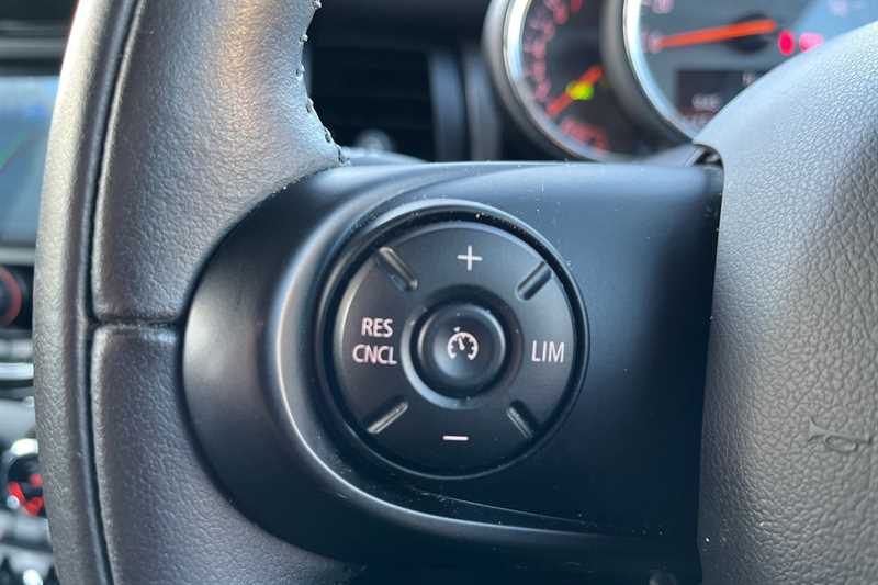 Used MINI Hatch 2020 for sale - 77010692: Photo 21