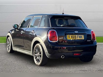 Used MINI Hatch 2020 for sale - 77010692: Photo