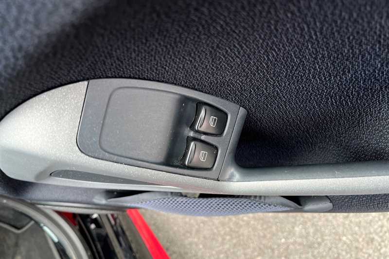 Used smart fortwo 2013 for sale - 76459163: Photo 17