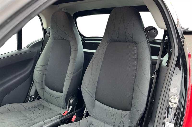 Used smart fortwo 2013 for sale - 76459163: Photo 8