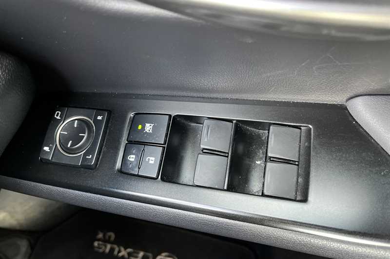 Used Lexus UX 2019 for sale - 77526427: Photo 18