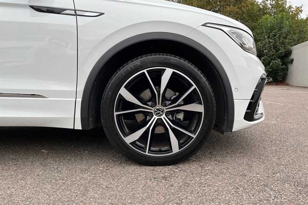 Used Volkswagen Tiguan 2023 for sale - 76176470: Photo 9