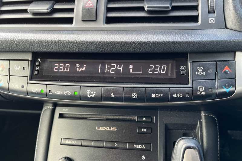 Used Lexus CT 2017 for sale - 77389227: Photo 16