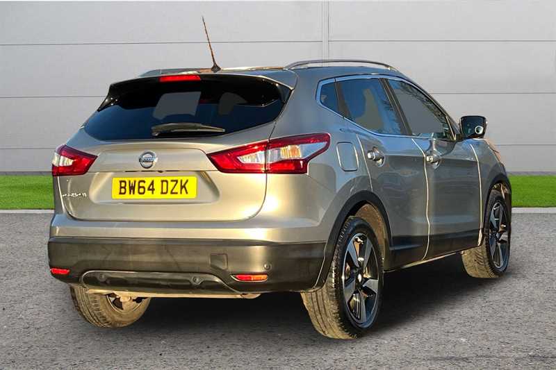 Used Nissan Qashqai 2015 for sale - 77660638: Photo 12