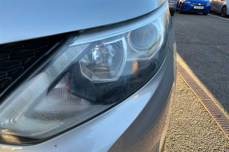 Used Nissan Qashqai 2015 for sale - 77660638: Photo 19