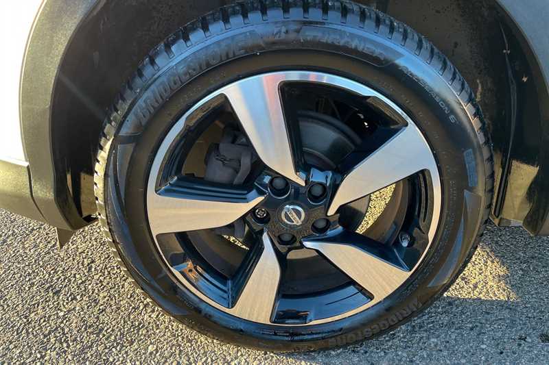 Used Nissan Qashqai 2015 for sale - 77660638: Photo 23