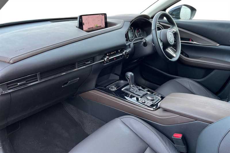 Used Mazda CX-30 2023 for sale - 76587218: Photo 2