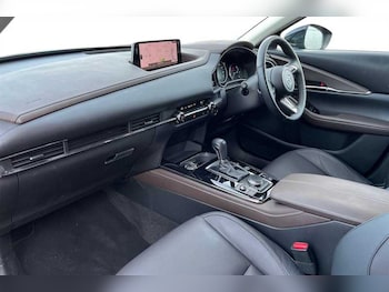 Used Mazda CX-30 2023 for sale - 76587218: Photo