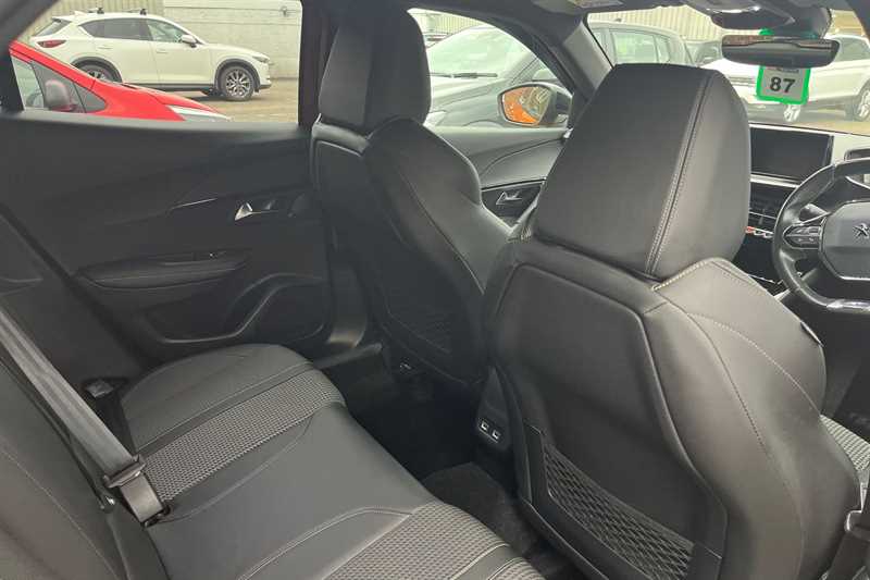 Used Peugeot 2008 2023 for sale - 76928313: Photo 27