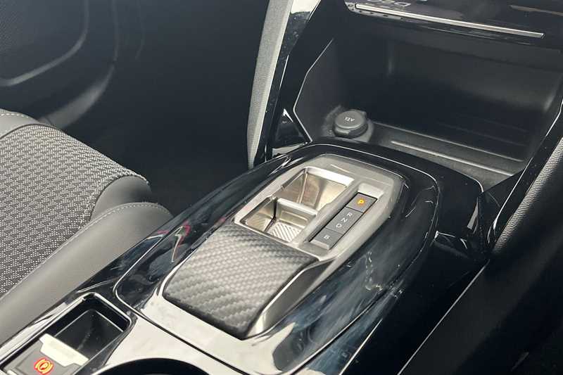 Used Peugeot 2008 2023 for sale - 76928313: Photo 29