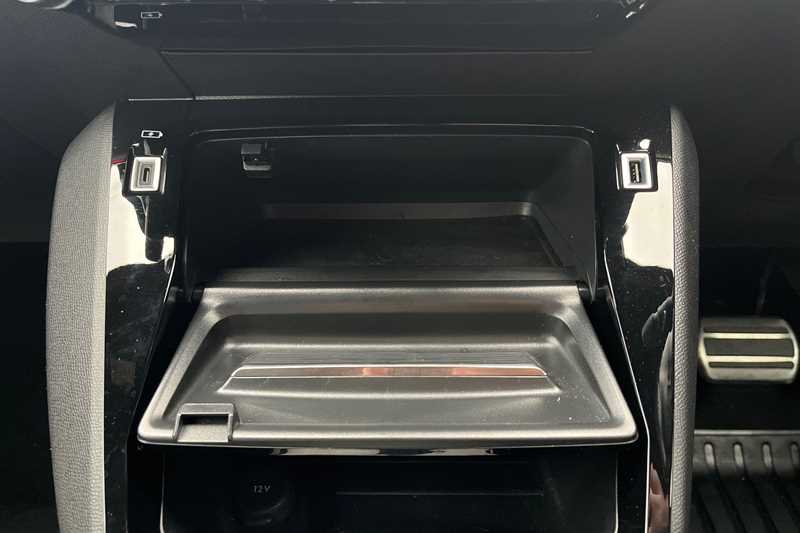 Used Peugeot 2008 2023 for sale - 76928313: Photo 30