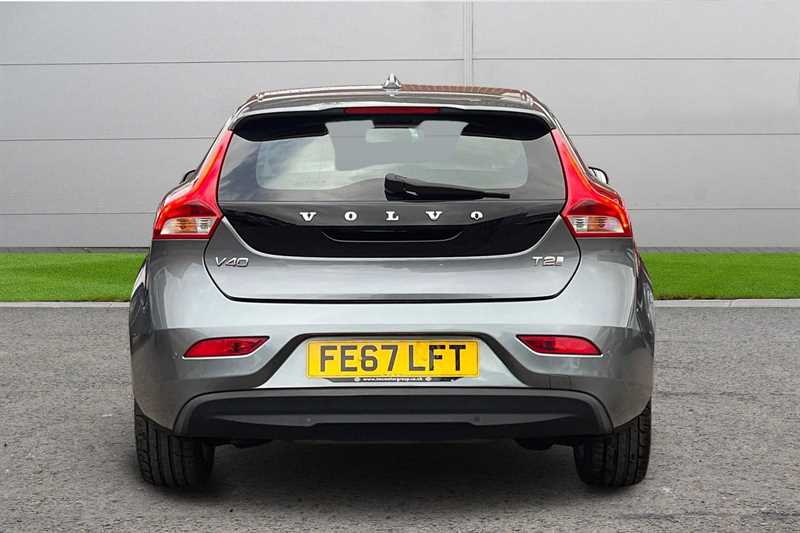 Used Volvo V40 2017 for sale - 76523705: Photo 7