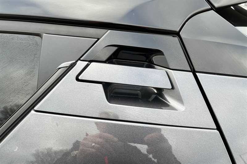 Used Toyota C-HR 2022 for sale - 76523711: Photo 23