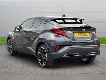 Used Toyota C-HR 2022 for sale - 76523711: Photo