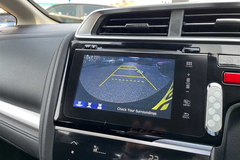 Used Honda Jazz 2016 for sale - 77972079: Photo 15