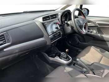 Used Honda Jazz 2016 for sale - 77972079: Photo