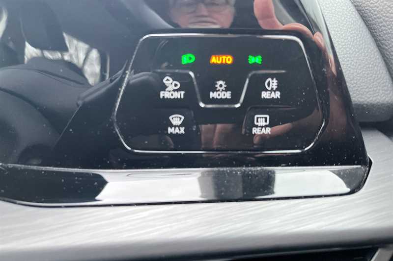 Used Volkswagen Golf 2021 for sale - 76928307: Photo 16