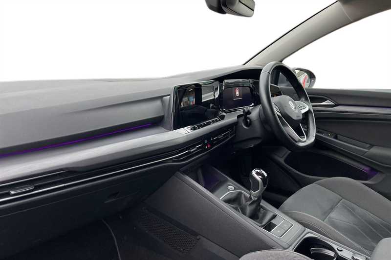 Used Volkswagen Golf 2021 for sale - 76928307: Photo 2