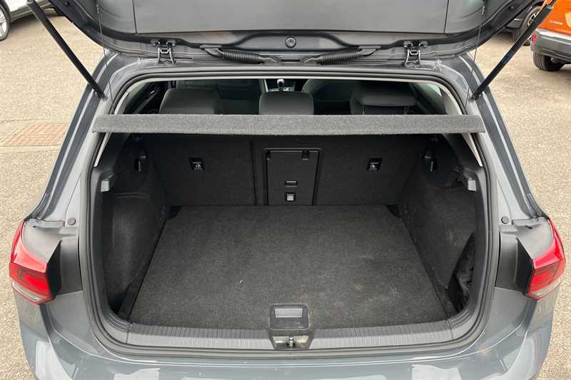 Used Volkswagen Golf 2021 for sale - 76928307: Photo 20