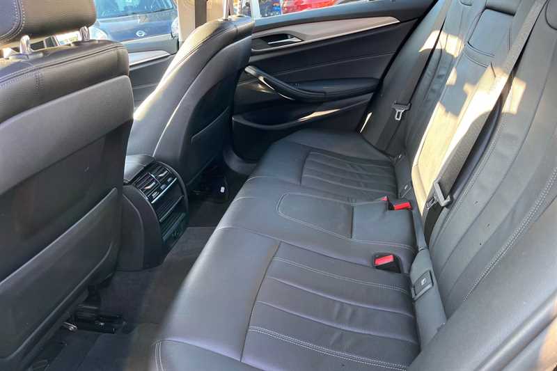 Used BMW 5 Series 2018 for sale - 77082772: Photo 24