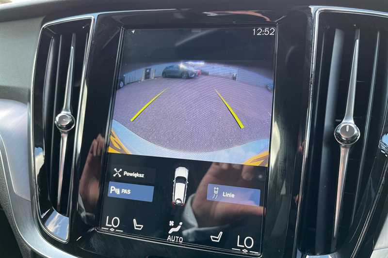 Used Volvo V60 2019 for sale - 77841854: Photo 14