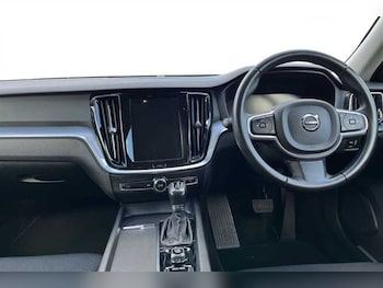 Used Volvo V60 2019 for sale - 77841854: Photo
