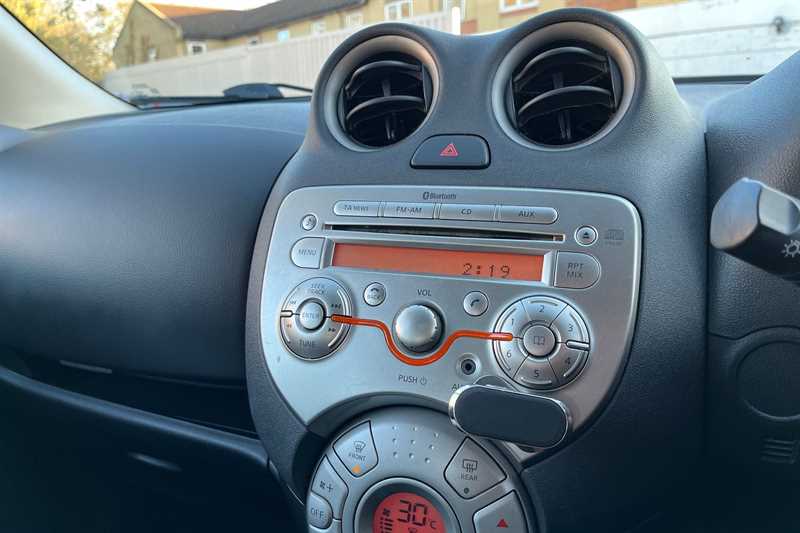 Used Nissan Micra 2012 for sale - 76745531: Photo 15