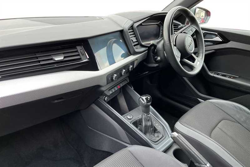 Used Audi A1 2020 for sale - 77726355: Photo 2