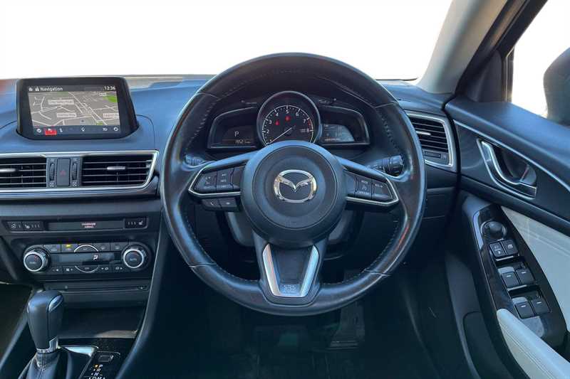 Used Mazda Mazda3 2017 for sale - 76176493: Photo 13