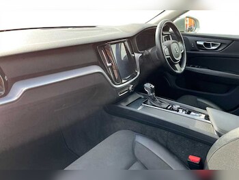 Used Volvo V60 2019 for sale - 78263838: Photo