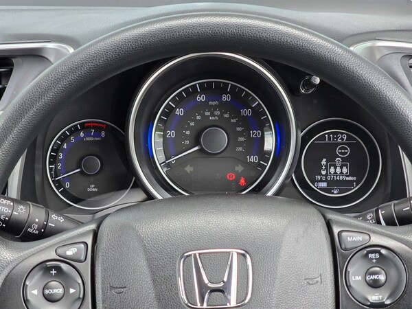 Used Honda Jazz 2019 for sale - 75672207: Photo 11
