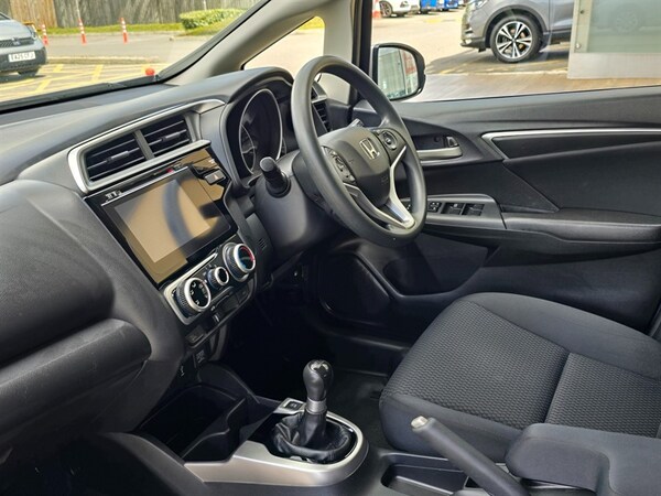 Used Honda Jazz 2019 for sale - 75672207: Photo 2