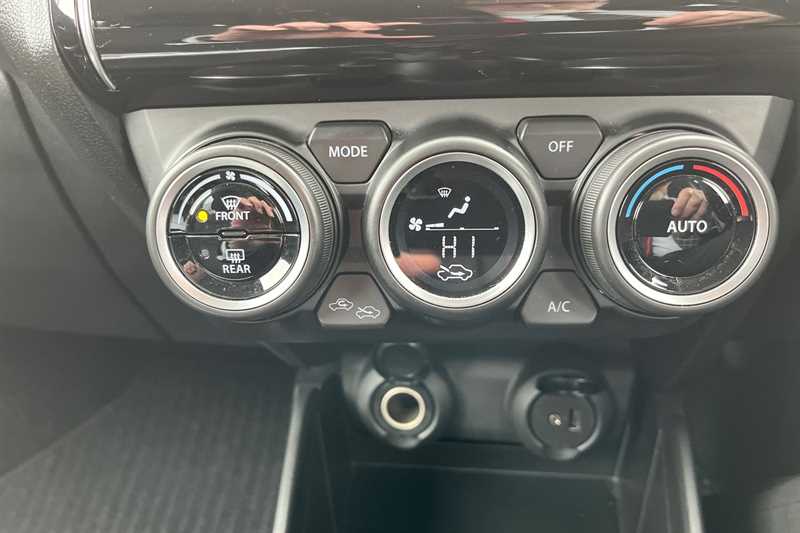 Used Suzuki Swift 2023 for sale - 77786497: Photo 16