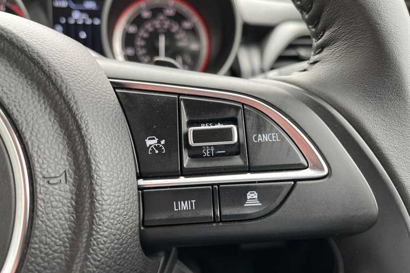 Used Suzuki Swift 2023 for sale - 77786497: Photo 21