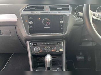 Used Volkswagen Tiguan 2020 for sale - 76044628: Photo 4